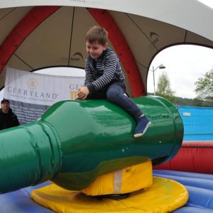 Spielverleih Bottle riding