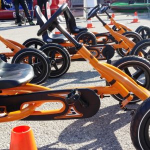 Go Kart Parcour mit Verkehrsschildern Spieleverleih Südtirol Gerryland (3)