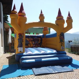 castello gioco gonfiabile noleggio