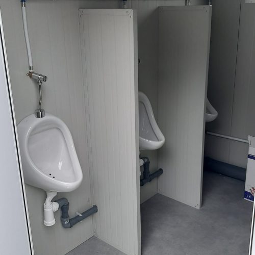 KUBO Container 5m WC und Urinale Verleih Toilettencontainer Feste und Events Gerryland Sanitär Südtirol (2)