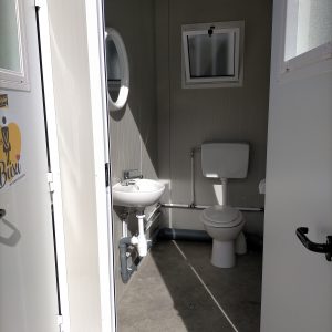 Quattro Toiletten Sanitärcontainer Verleih Südtirol