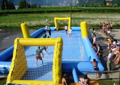 Seifenfussball Wasserfußball oder Volleyball mit Wasser oder Seife, Eventspiele Verleih, Vereinsspiel Südtirol Gerryland (1)